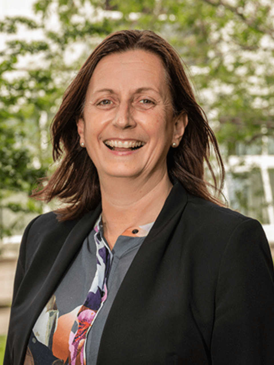 <b>J. Vincent</b><br><span style="font-size: 12px">Assistant Headteacher</span>